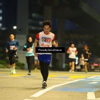 Runner Photo 4585836