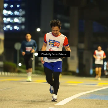 Runner Photo 4585875