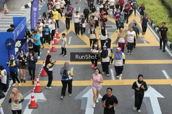 Runner Photo 4585907
