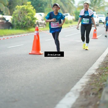 Runner Photo 4585947