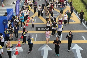 Runner Photo 4586003