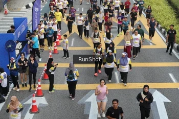 Runner Photo 4586053