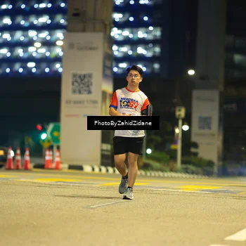 Runner Photo 4586055