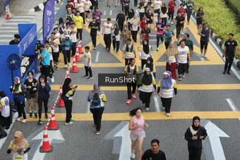 Runner Photo 4586129