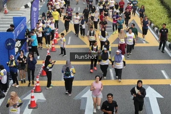 Runner Photo 4586162