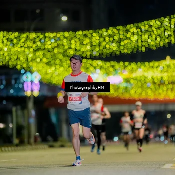 Runner Photo 4586214
