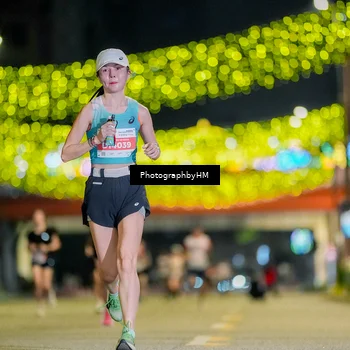 Runner Photo 4586228