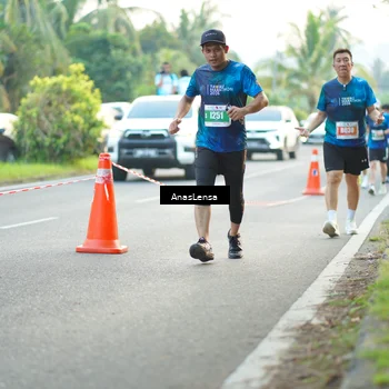 Runner Photo 4586241