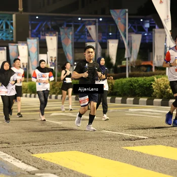 Runner Photo 4586245