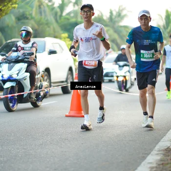 Runner Photo 4586359