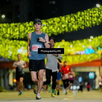 Runner Photo 4586400