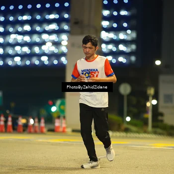 Runner Photo 4586438