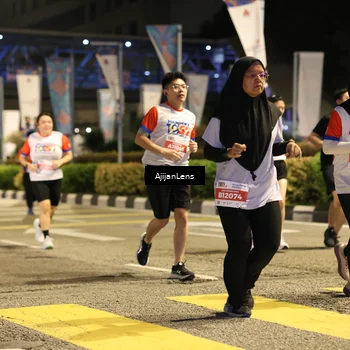 Runner Photo 4586472