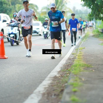 Runner Photo 4586490
