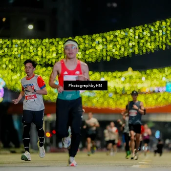 Runner Photo 4586548