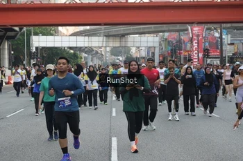 Runner Photo 4586594