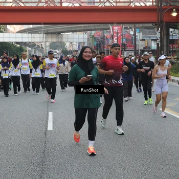 Runner Photo 4586615