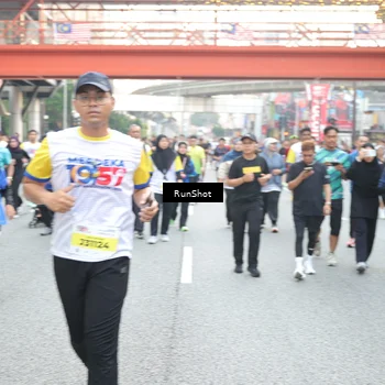Runner Photo 4586698