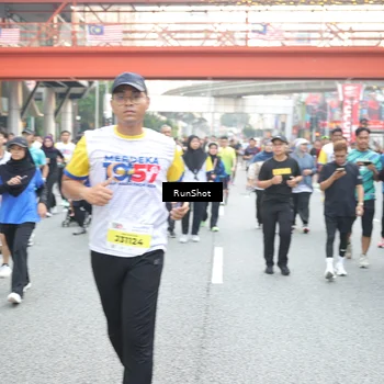 Runner Photo 4586713