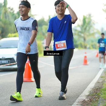 Runner Photo 4586800