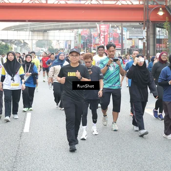 Runner Photo 4586816