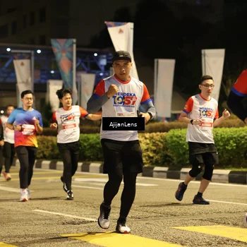 Runner Photo 4586823