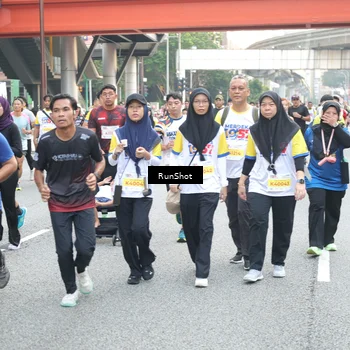 Runner Photo 4586843