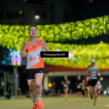 Runner Photo 4586872