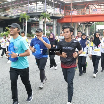 Runner Photo 4586974