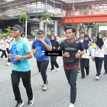 Runner Photo 4587002