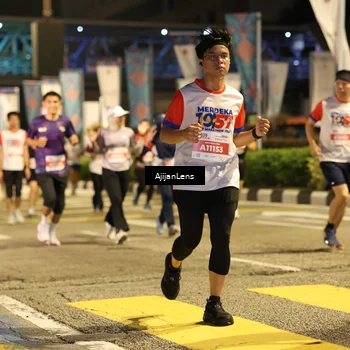 Runner Photo 4587015