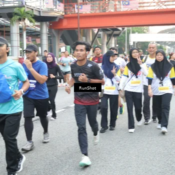 Runner Photo 4587038
