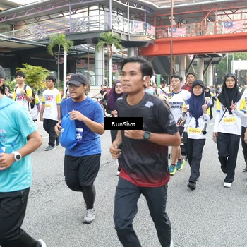 Runner Photo 4587054