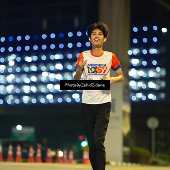 Runner Photo 4587055