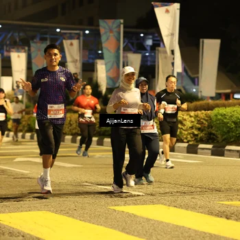 Runner Photo 4587086
