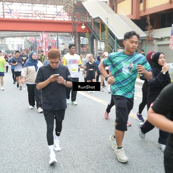 Runner Photo 4587111