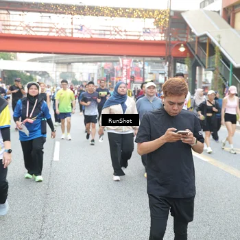 Runner Photo 4587121