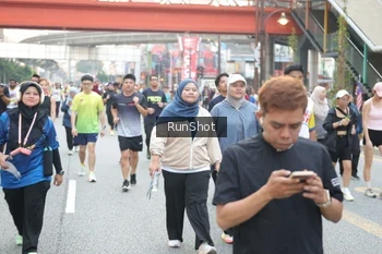 Runner Photo 4587197