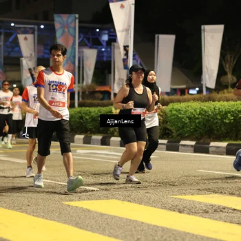 Runner Photo 4587212