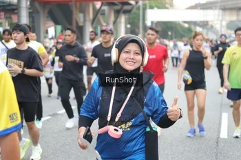 Runner Photo 4587239