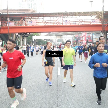 Runner Photo 4587335