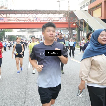 Runner Photo 4587352
