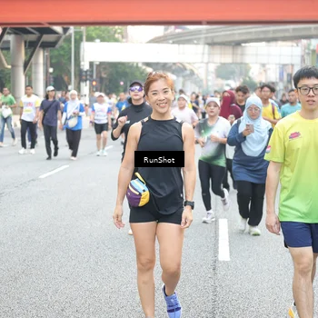 Runner Photo 4587377