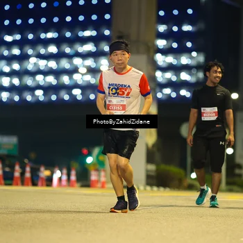 Runner Photo 4587397