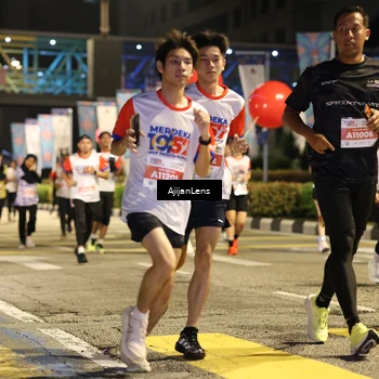 Runner Photo 4587398