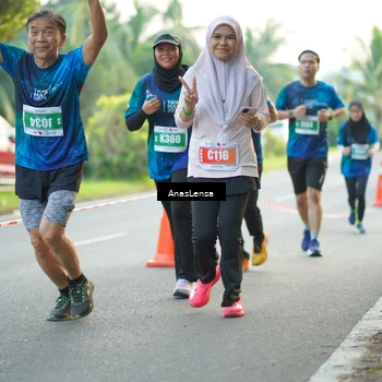 Runner Photo 4587417