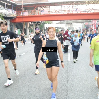Runner Photo 4587418