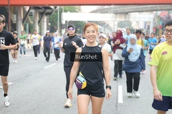 Runner Photo 4587434