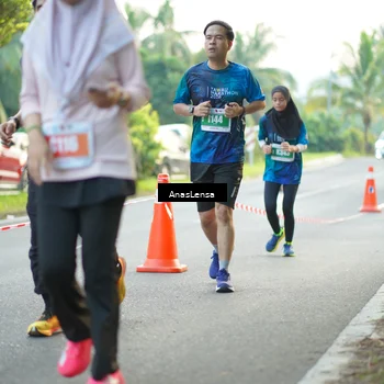 Runner Photo 4587437