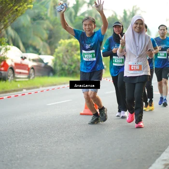 Runner Photo 4587442